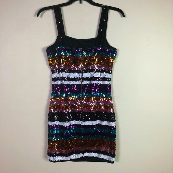 ***SOLD***SOLD***FASHION NOVA Sequins multi color dress SIZE: Sm - Picture 4 of 10
